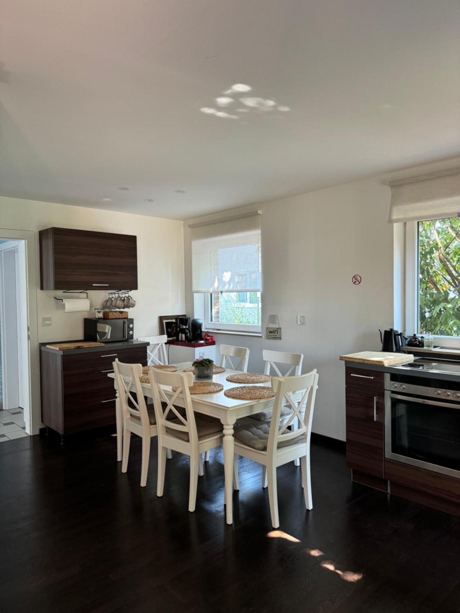 Modern House Gehrden Auf 2 Etagen, Nice Garten, Barbecue, Contactless Check-In, Free Parking Екстер'єр фото