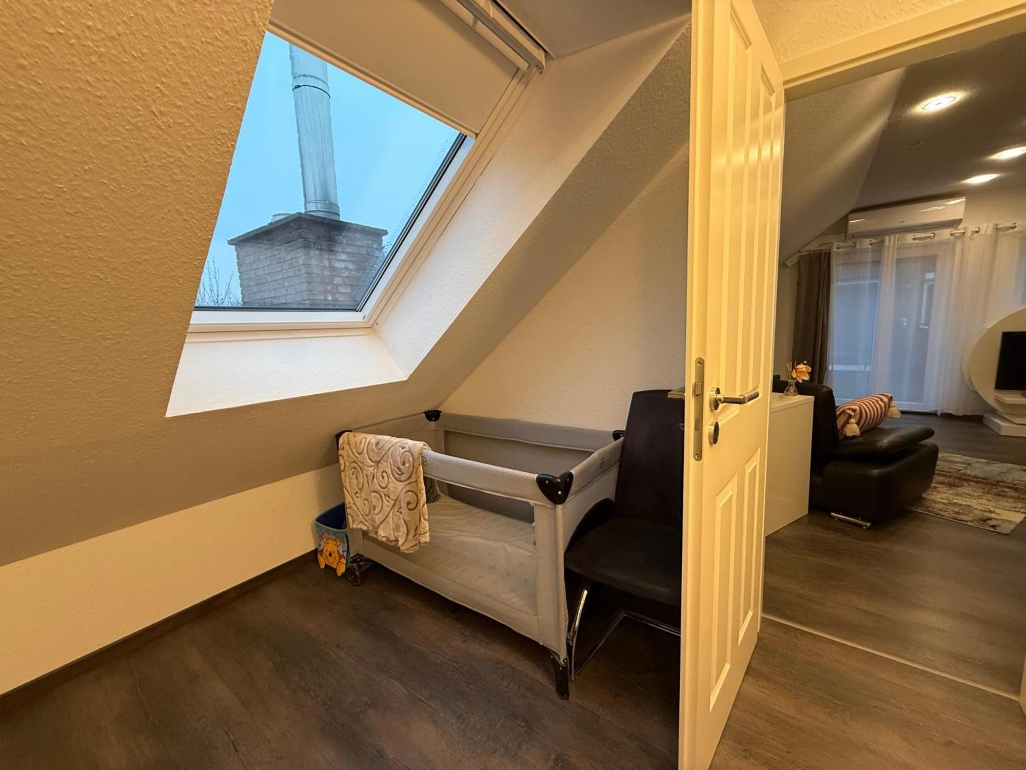 Modern House Gehrden Auf 2 Etagen, Nice Garten, Barbecue, Contactless Check-In, Free Parking Екстер'єр фото