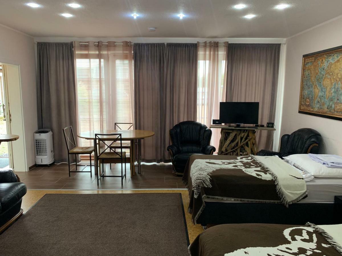 Modern House Gehrden Auf 2 Etagen, Nice Garten, Barbecue, Contactless Check-In, Free Parking Екстер'єр фото